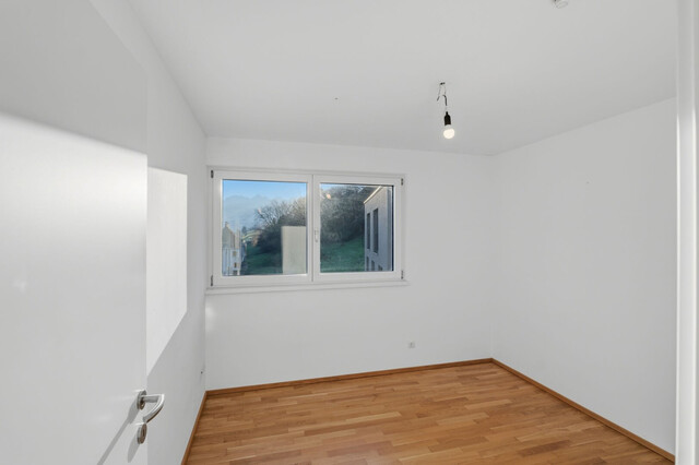 Feldkirch: Moderne 4-Zimmer-Wohnung mit Bergblick und 2 Tiefgaragenplätzen!