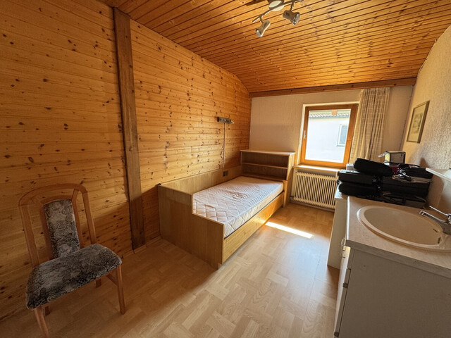 Charmantes Wohnhaus zum Renovieren – perfekt für kreative Hände