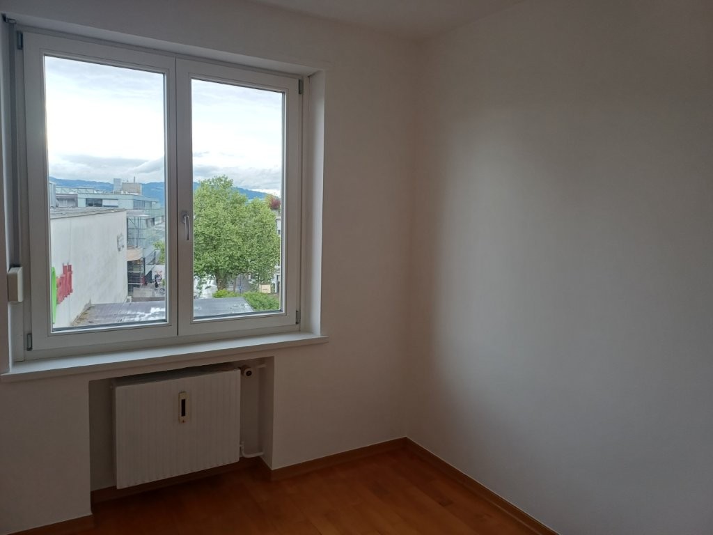 Schöne 3-Zimmer Altbauwohnung im Herzen (Fußgängerzone) von Dornbirn