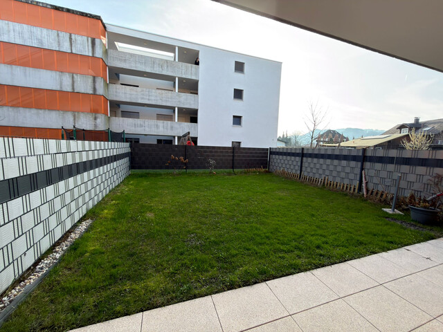 Provisionsfrei: Gepflegte Gartenwohnung mit Tiefgarage, Terrasse, Garten und Keller!