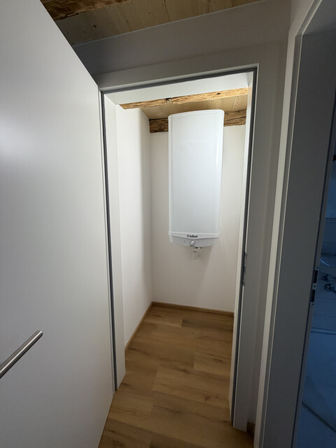 Neue Dachgeschosswohnung mit Charme in Dreiparteienhaus in Feldkirch/ Nofels
