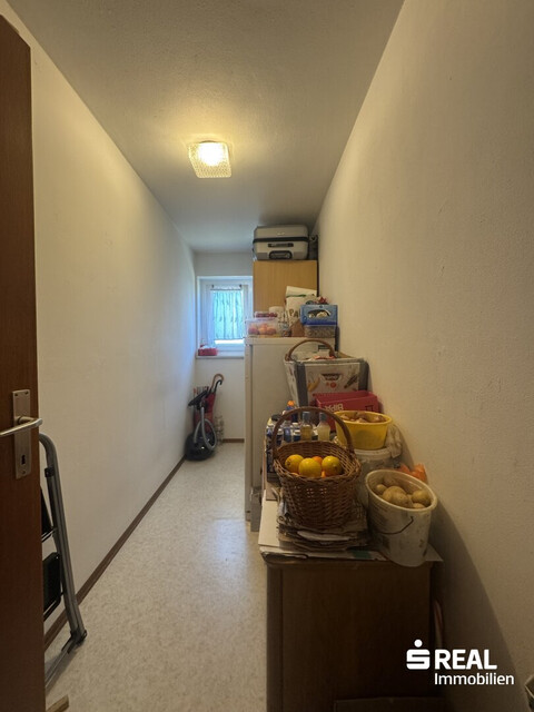 Gepflegtes Zweifamilienhaus in unschlagbarer Lage!