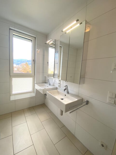 Wohnen am Bodensee mit direktem Seeblick: Exklusive 2-Zimmer-Terrassenwohnung in Lochau zu vermieten!