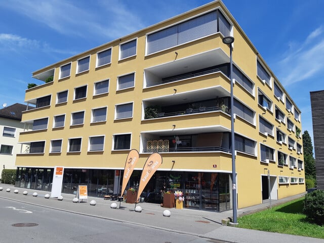 Schöne 3-Zimmer-Wohnung im Zentrum, mit großem Balkon, inkl. TG-Platz