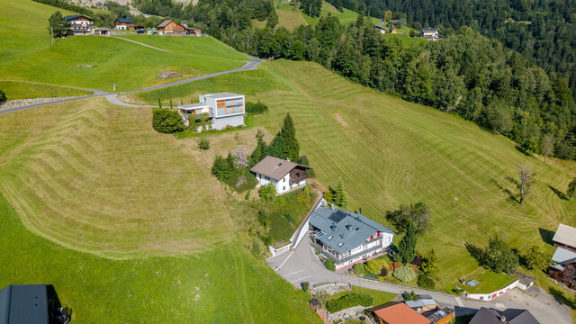 Ferienhaus mit Weitblick und Ausbaupotenzial!