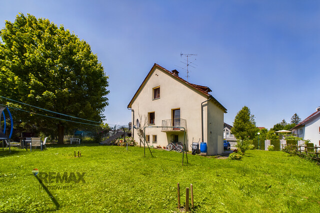 Heimkommen nach Altach – mit Garten, Terrasse & Bergblick