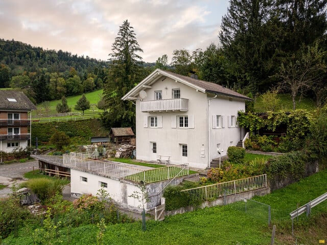 Großzügiges Daheim mit idyllischem Ausblick bis zum Bodensee in Kennelbach