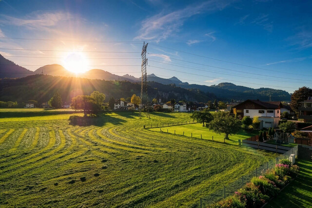 Neuwertige 3-Zimmer-Wohnung in zentraler Grünlage mit Bergpanorama