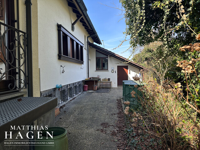 Große Liegenschaft, gepflegtes Wohnhaus - Teilung möglich