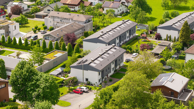 Riesiges Reihenhaus in Ruhelage mit schönem Garten