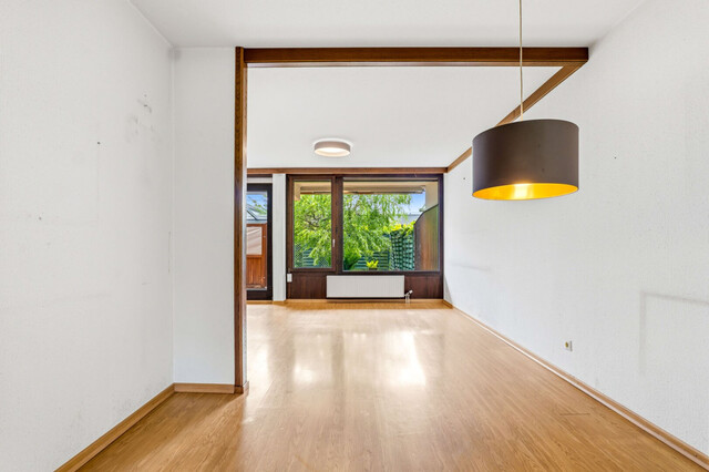 Riesiges Reihenhaus in Ruhelage mit schönem Garten
