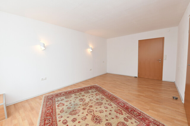 Wohnen wie im Reihenhaus - große Wohnung mit tollem Garten und viel Platz