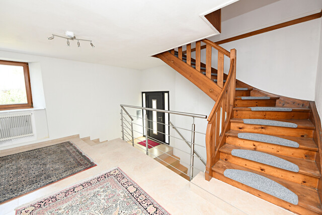 Wohnen wie im Reihenhaus - große Wohnung mit tollem Garten und viel Platz