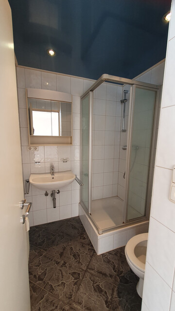 ANLEGEROBJEKT-helle 1-Zimmerwohnung in schöner Hanglage