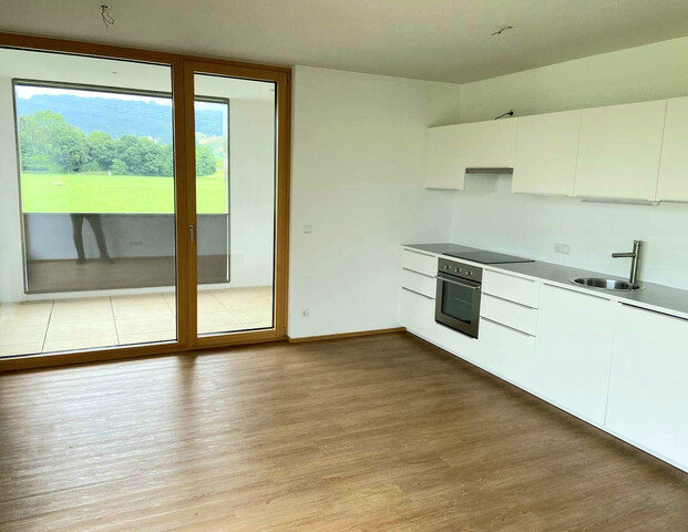 Schöne 3-Zi-Terrassenwohnung mit Blick ins Grüne!