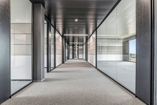 Hochwertige Büroflächen in Top-Lage an A14!