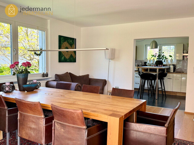 DORNBIRN: CHARMANTES ZUHAUSE MIT HERZ! LIEBEVOLL SANIERTES HAUS IM ROHRBACH.