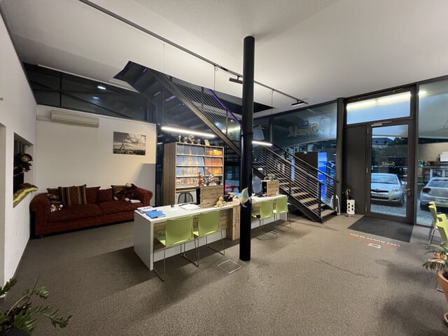 Top ausgestattete Geschäfts-/Büro-/Praxisfläche in der Feldkircher Innenstadt