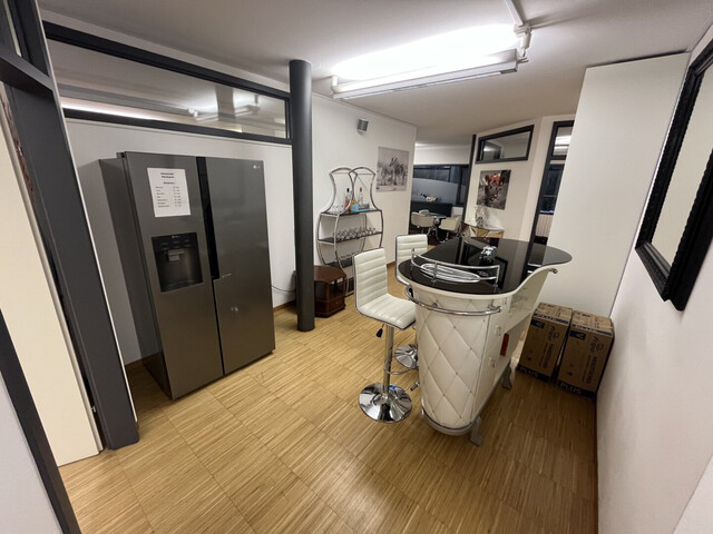 Top ausgestattete Geschäfts-/Büro-/Praxisfläche in der Feldkircher Innenstadt