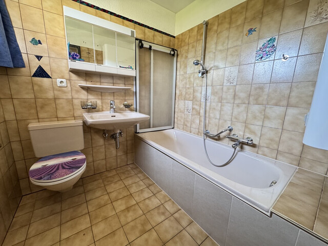 3 Zimmerwohnung im Reihenhausstil mit Garten und Garage in guter Lage in Feldkirch-Gisingen