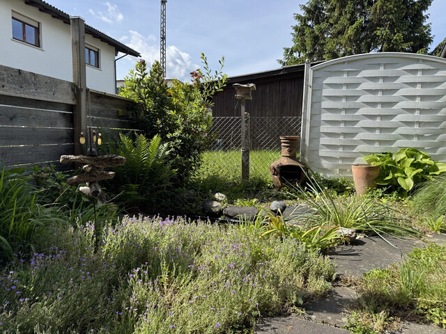 3 Zimmerwohnung im Reihenhausstil mit Garten und Garage in guter Lage in Feldkirch-Gisingen