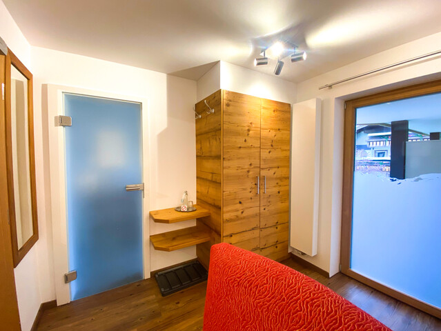 Repräsentatives Hotel in beliebter Lage im Kleinwalsertal!