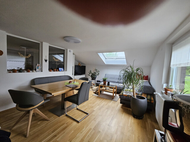 Dachgeschosswohnung in Top Lage von Lauterach neben Jannersee