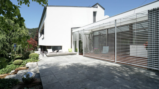 Modernes, Exklusives Haus mit Pool in Nüziders