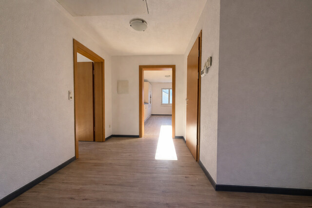 Mietwohnung in zentraler Lage mit 12 m² Balkon, Parkplatz, kein Lift