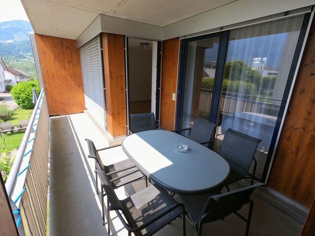 Helle 2-Zimmer-Wohnung mit großer Loggia, Bergblick & Tiefgarage in Nüziders zu vermieten