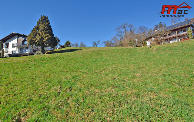 Zwei Top-Baugrundstücke in erhöhter Südausrichtung
