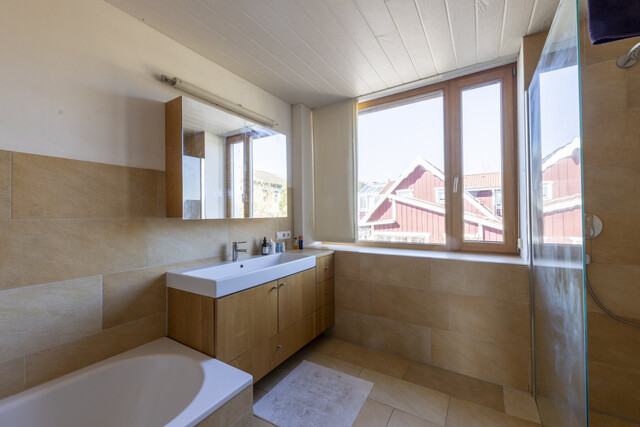 Einfamilienhaus in bester Lage am Kaiserstrand – Wohnen direkt am Bodensee