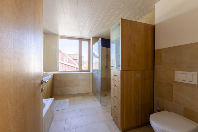 Einfamilienhaus in bester Lage am Kaiserstrand – Wohnen direkt am Bodensee