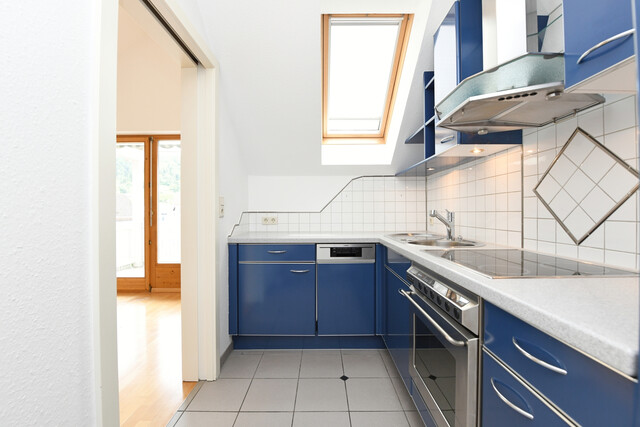 Gemütliche 2-Zimmer Dachgeschosswohnung mit Balkon und viel Wohnkomfort