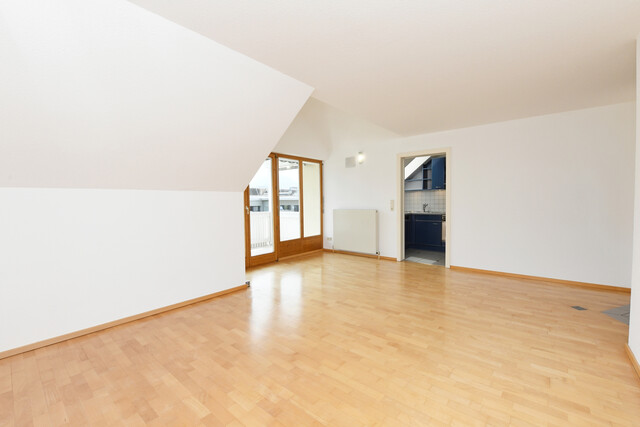 Gemütliche 2-Zimmer Dachgeschosswohnung mit Balkon und viel Wohnkomfort