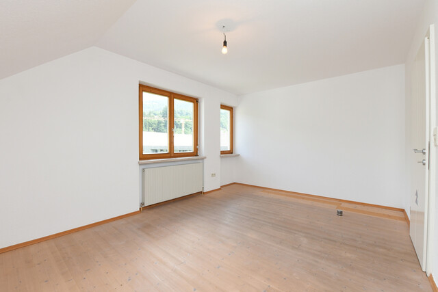 Gemütliche 2-Zimmer Dachgeschosswohnung mit Balkon und viel Wohnkomfort