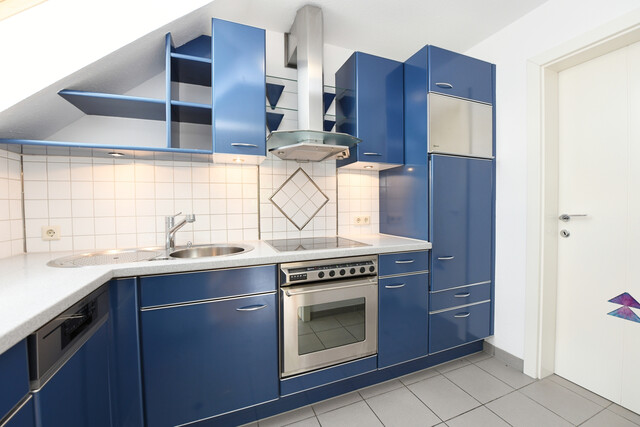 Gemütliche 2-Zimmer Dachgeschosswohnung mit Balkon und viel Wohnkomfort