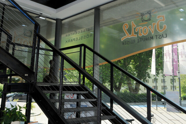 Am Fuss der Schattenburg: Einzigartige Gewerbeimmobilie in Toplage