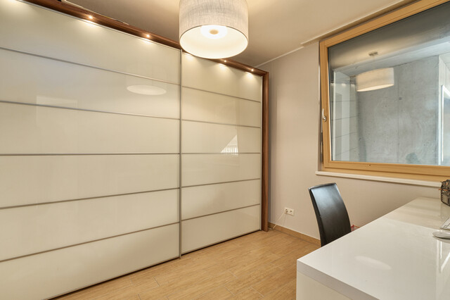 Helle, moderne 3-Zimmerwohnung mit
Balkon & TG-Platz