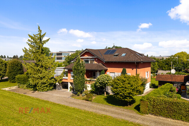 Nobles Anwesen mit großem Schwimmteich