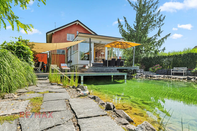 Nobles Anwesen mit großem Schwimmteich