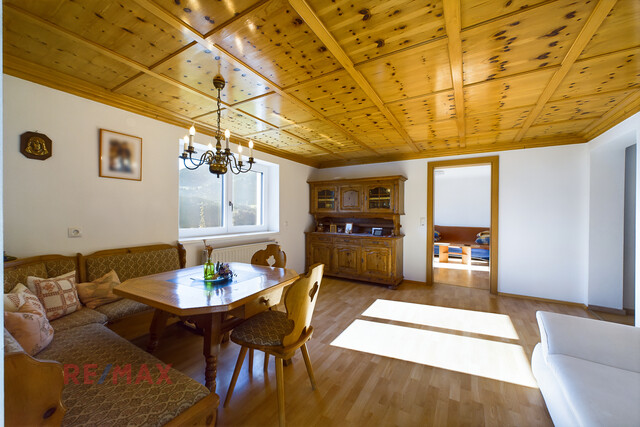 Mehrfamilienhaus mit Landwirtschaft in Bartholomäberg