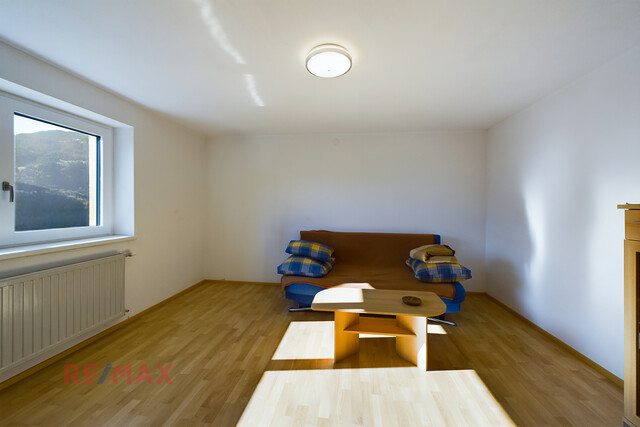 Mehrfamilienhaus mit Landwirtschaft in Bartholomäberg