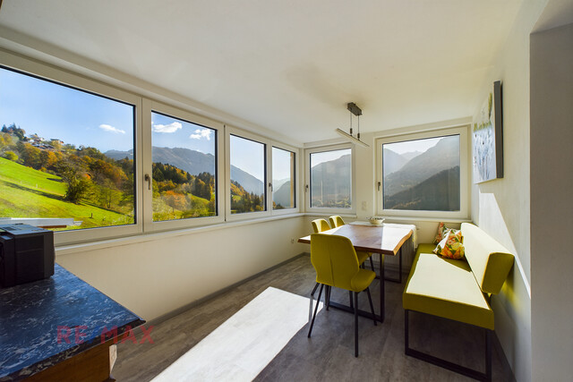 Mehrfamilienhaus mit Landwirtschaft in Bartholomäberg