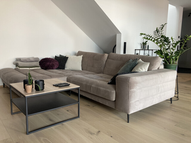 Stylische, neuwertige Reihenhaus-Wohnung