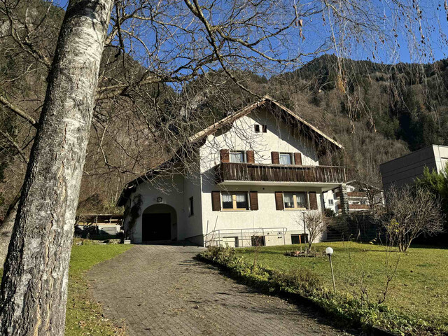 Einfamilienhaus für Handwerker in sonniger Lage