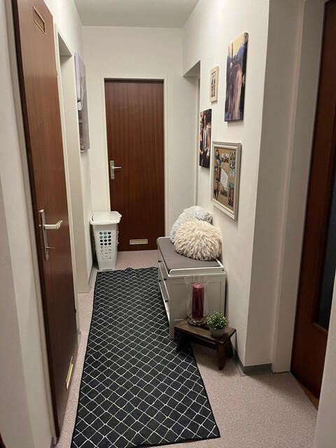 Geräumige Wohnung mit Balkon und Keller zur Miete