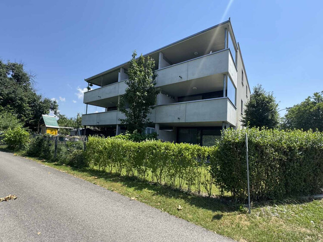 Familienparadies 3 Zimmerwohnung mit grossem Garten