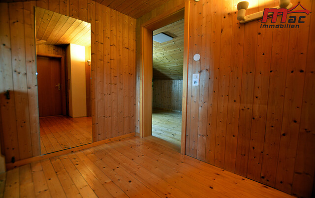 Geräumiges Doppelhaus mit besonderem Wohngefühl