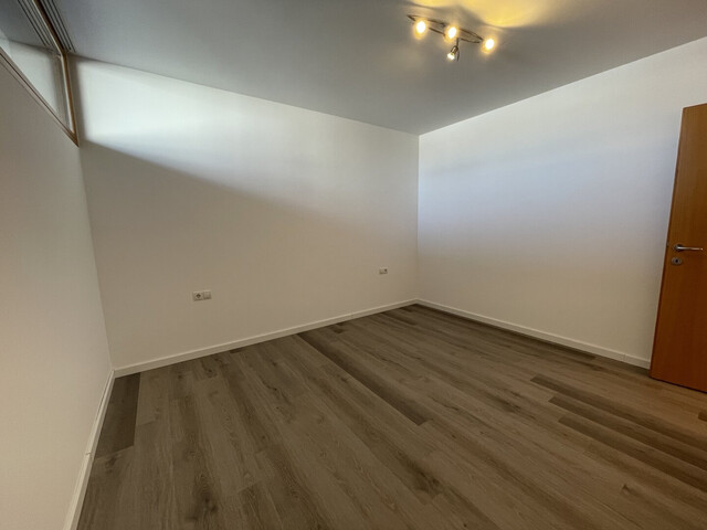 Charmante 2-Zimmer-Wohnung in Hard: Balkon, Stellplatz & Tiefgarage